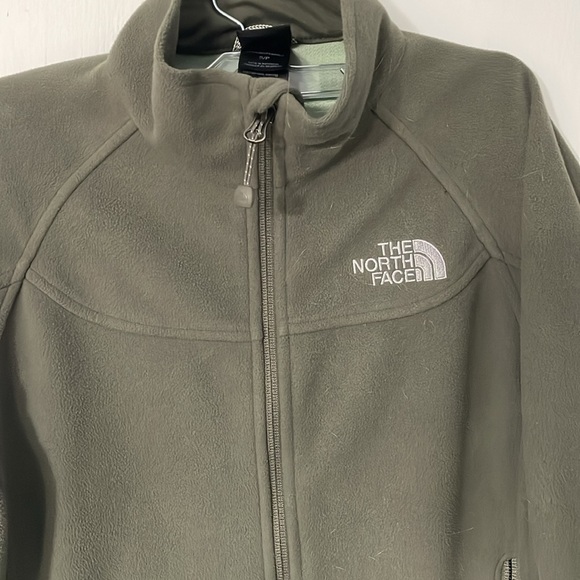 The North Face Windwall jacket - Picture 2 of 11